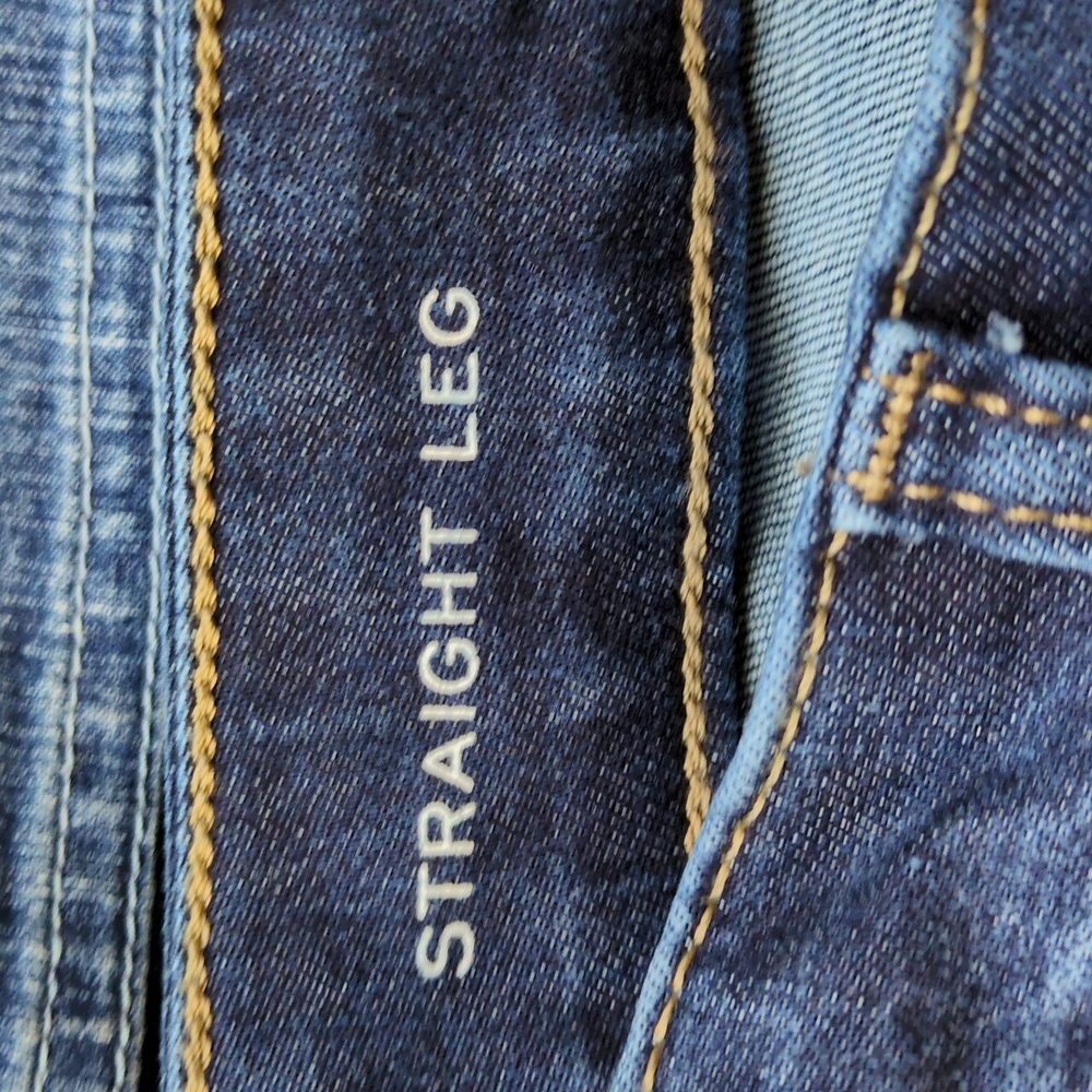 St John's Bay Women's Size 10 Dark Blue Cuffed Jeans - Picture 7 of 8